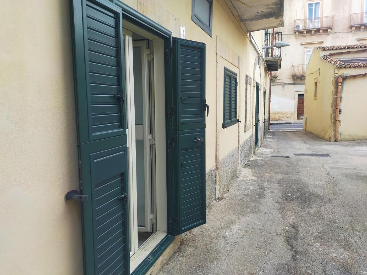 Cataldi'S Rooms Noto Ngoại thất bức ảnh